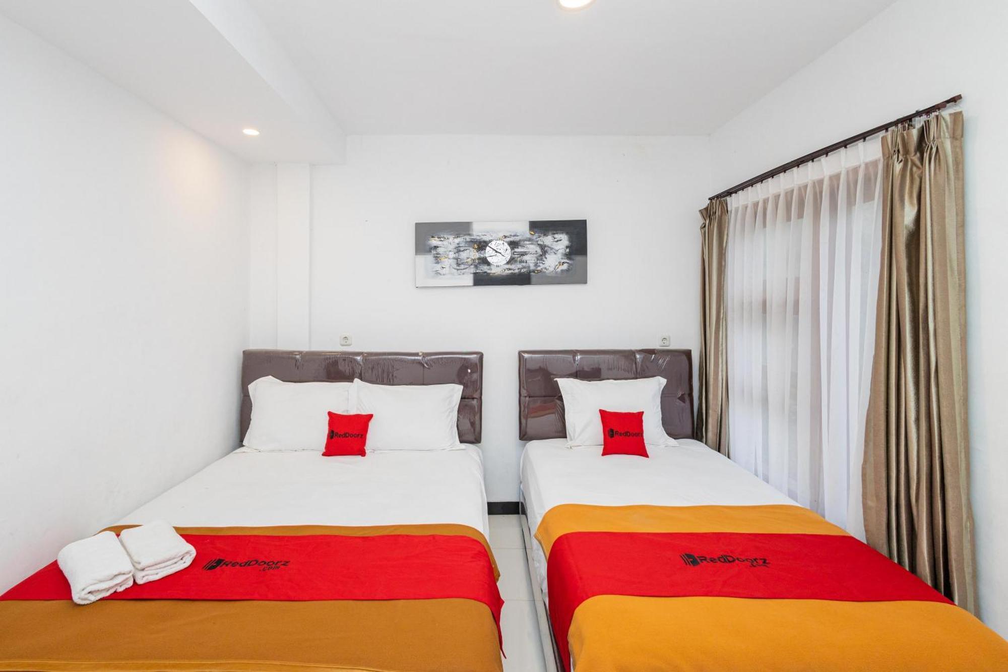 Reddoorz Syariah At Wisma Djokorio Poncokusumo Malang Exteriér fotografie